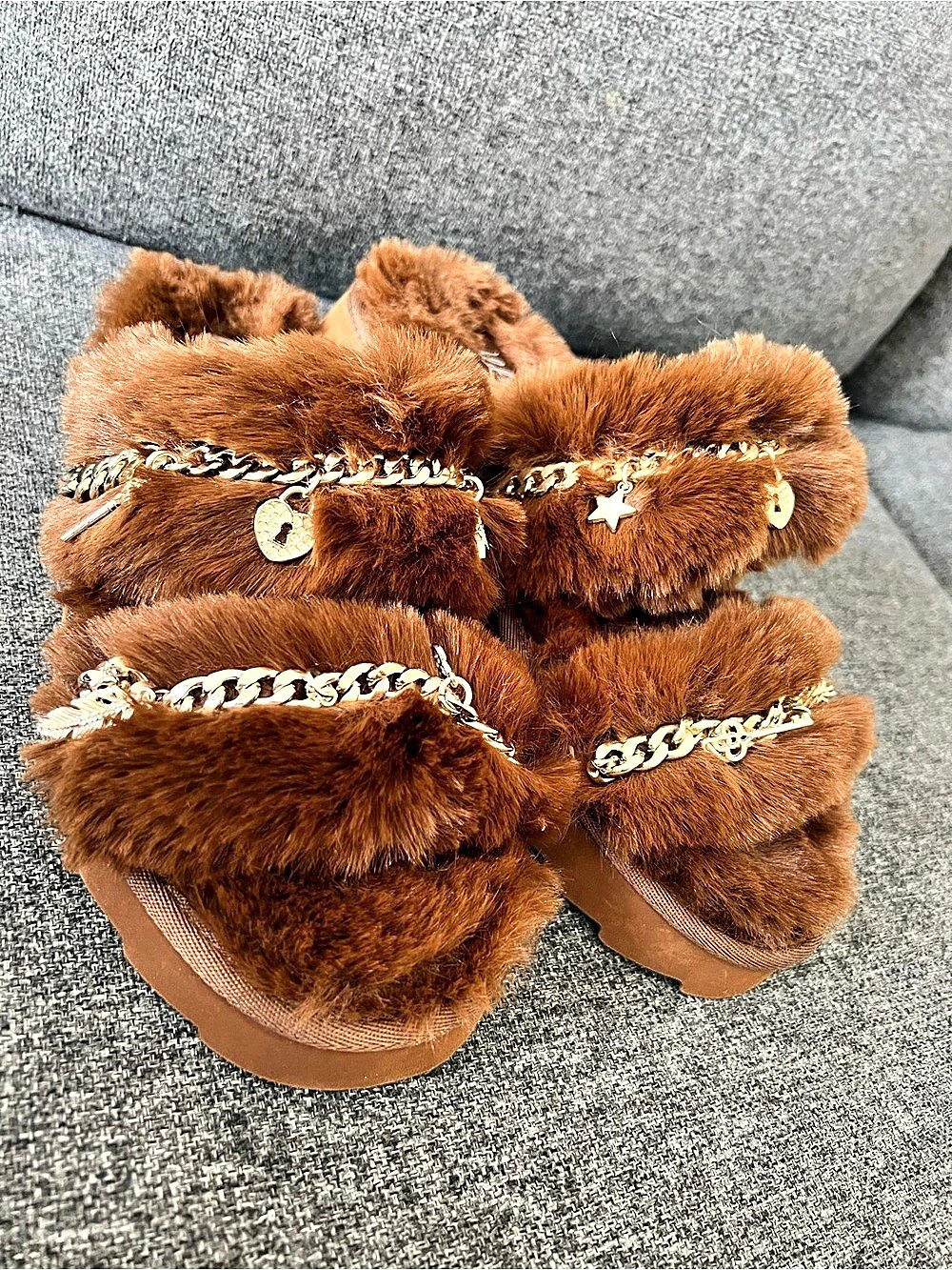 Wild Pair Paiyge Faux Fur Chain Slippers in Brown